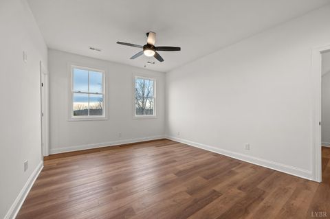 Tiny photo for 1148 Val Terrace Court, Forest, VA 24551 (MLS # 364667)