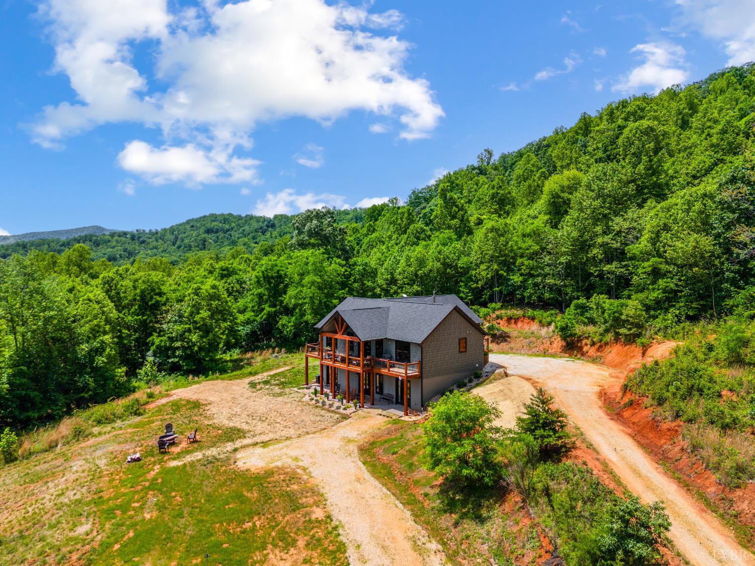929 Poor House Farm Road, Amherst, Virginia image 2