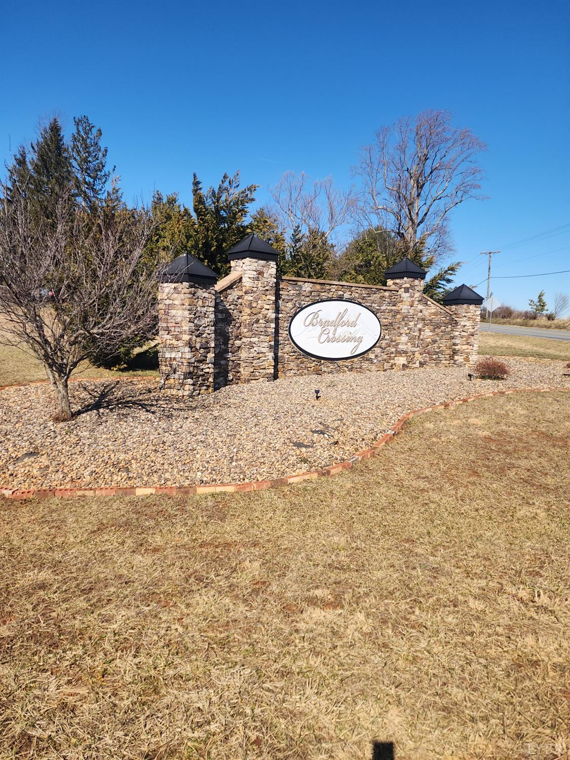 Bradford Crossing Road, Goode, Virginia image 1