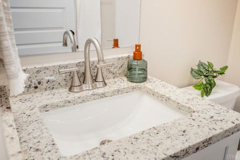 Tiny photo for 10528 Leesville Road, Lynch Station, VA 24571 (MLS # 363175)