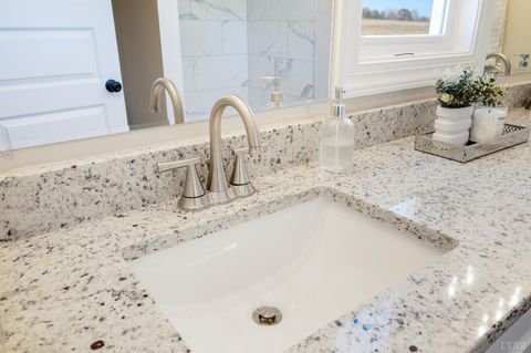 Tiny photo for 10528 Leesville Road, Lynch Station, VA 24571 (MLS # 363175)