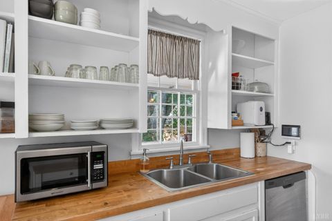 Tiny photo for 4800 Myrtle Street, Lynchburg, VA 24502 (MLS # 366663)