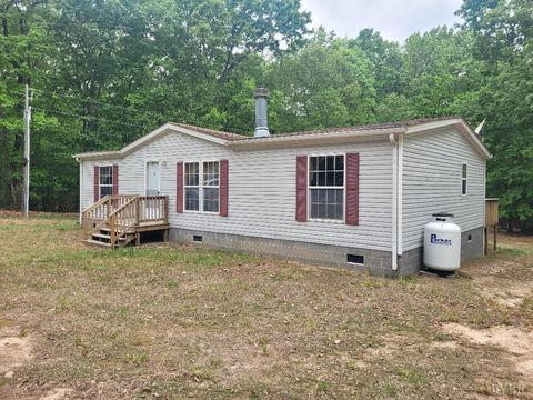 Tiny photo for 2733 Olive Branch Road, Prospect, VA 23960 (MLS # 366697)