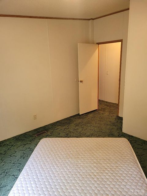 Tiny photo for 2733 Olive Branch Road, Prospect, VA 23960 (MLS # 366697)