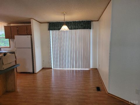 Tiny photo for 2733 Olive Branch Road, Prospect, VA 23960 (MLS # 366697)
