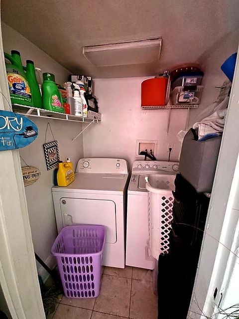 Tiny photo for 613 Wilton Avenue, Lynchburg, VA 24501 (MLS # 365325)