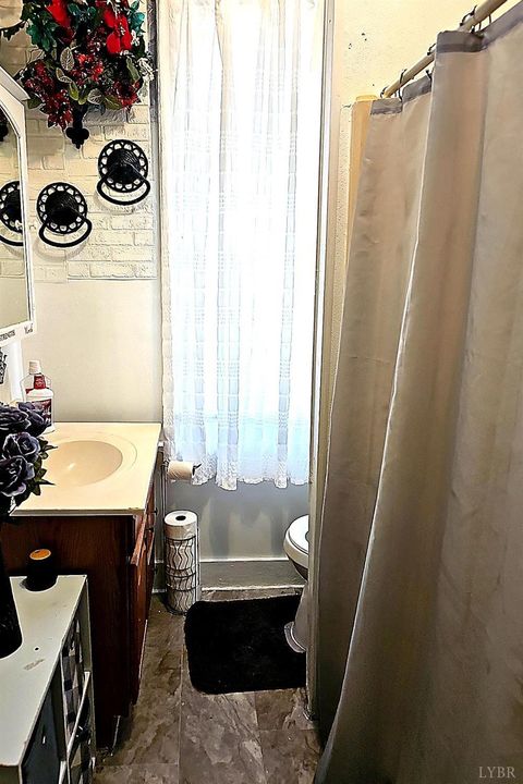 Tiny photo for 613 Wilton Avenue, Lynchburg, VA 24501 (MLS # 365325)