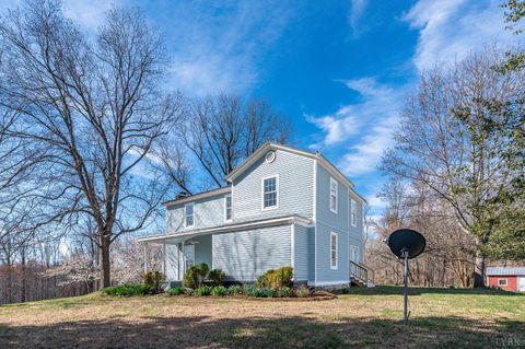 Tiny photo for 508 Old Trents Ferry Road, Lynchburg, VA 24503 (MLS # 365222)