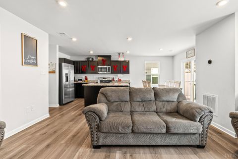 Tiny photo for 138 Robinia Road, Lynchburg, VA 24501 (MLS # 363506)