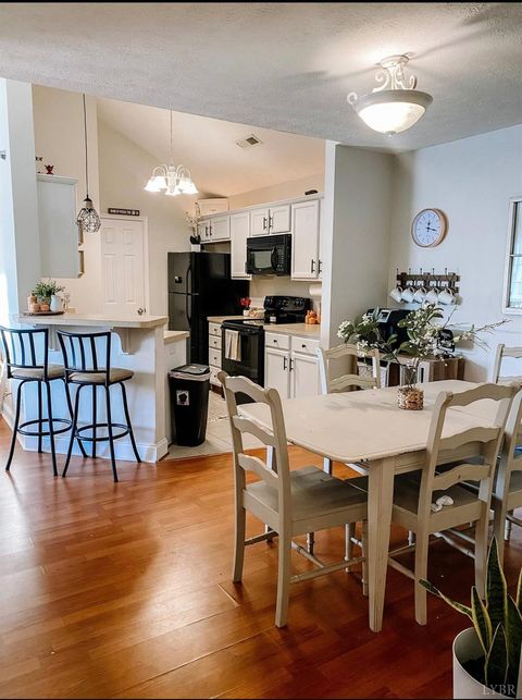 Tiny photo for 623 Wyndhurst Drive #305, Lynchburg, VA 24502 (MLS # 363156)