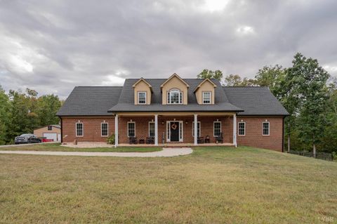 Tiny photo for 1080 Tranquility Lane, Goode, VA 24556 (MLS # 362022)