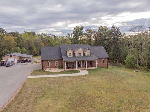 Tiny photo for 1080 Tranquility Lane, Goode, VA 24556 (MLS # 362022)
