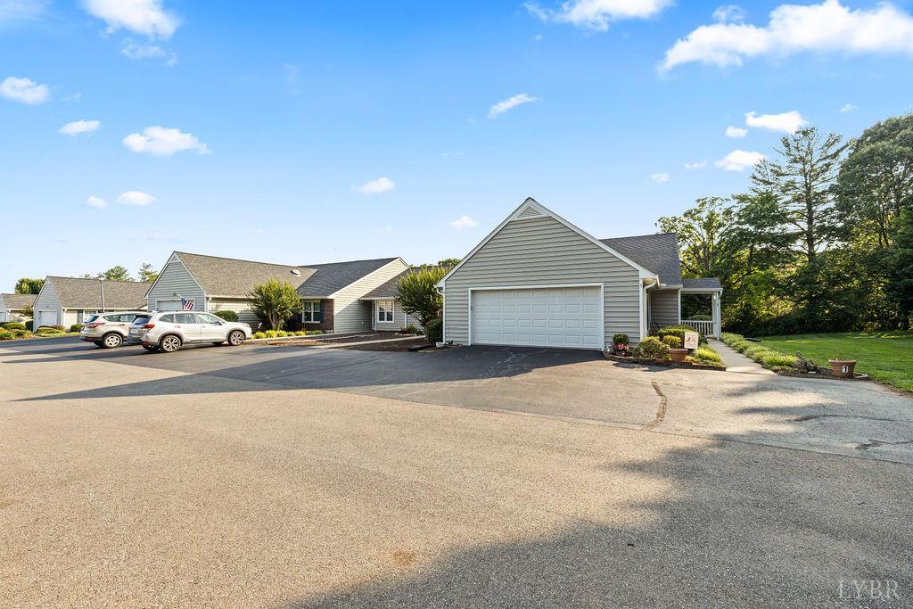 1055 Jefferson Oaks Court #3, Forest, Virginia image 28