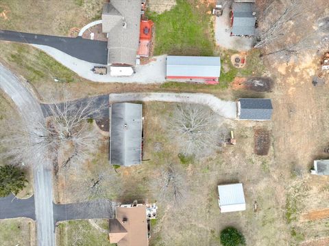 Tiny photo for 133 Perdue Drive, Hurt, VA 24563 (MLS # 364075)