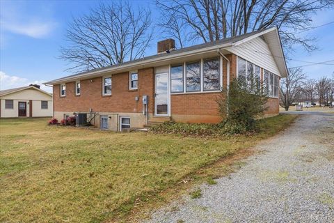 Tiny photo for 133 Perdue Drive, Hurt, VA 24563 (MLS # 364075)