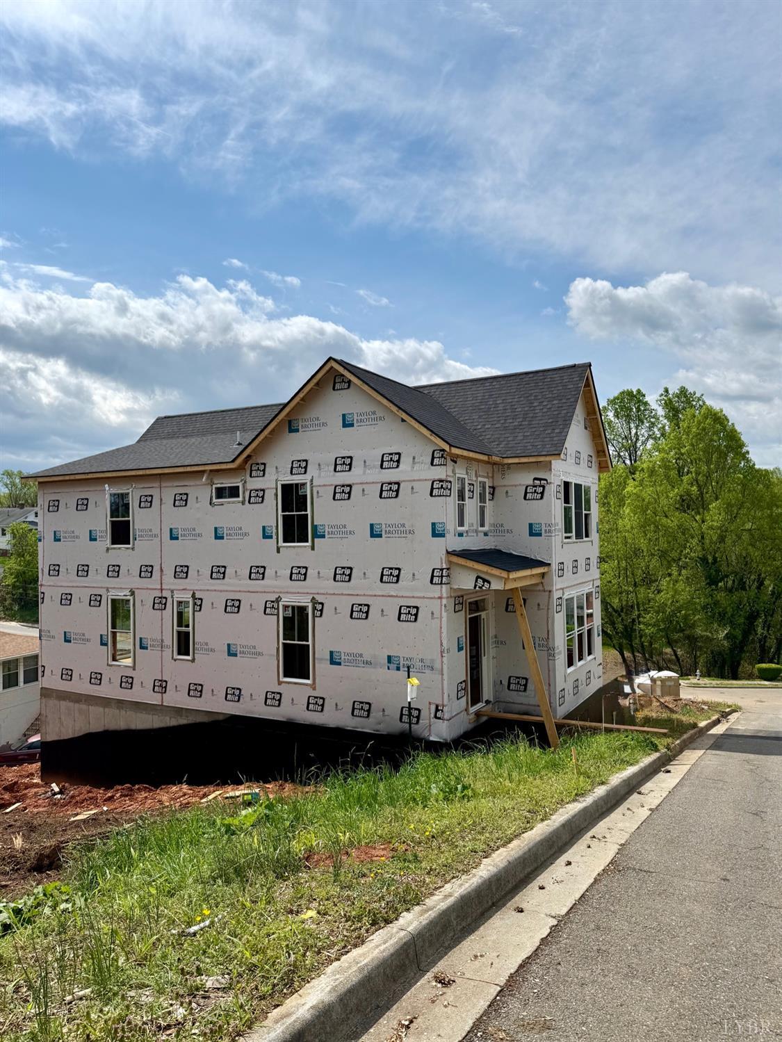 526 Essex Street, Lynchburg, Virginia image 2