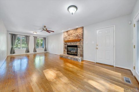 Tiny photo for 4331 Fox Croft Circle, Roanoke, VA 24018 (MLS # 362609)