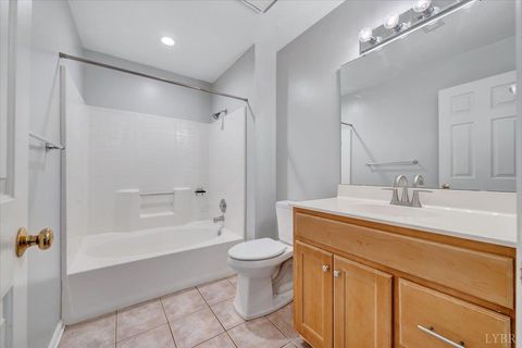 Tiny photo for 4331 Fox Croft Circle, Roanoke, VA 24018 (MLS # 362609)