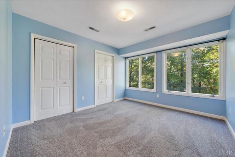 Tiny photo for 4331 Fox Croft Circle, Roanoke, VA 24018 (MLS # 362609)