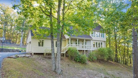 Tiny photo for 4331 Fox Croft Circle, Roanoke, VA 24018 (MLS # 362609)