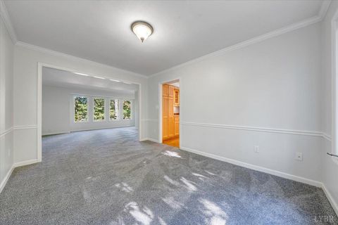 Tiny photo for 4331 Fox Croft Circle, Roanoke, VA 24018 (MLS # 362609)