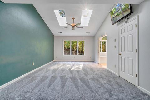 Tiny photo for 4331 Fox Croft Circle, Roanoke, VA 24018 (MLS # 362609)