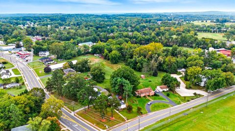 Tiny photo for 1289 Confederate Boulevard, Appomattox, VA 24522 (MLS # 362237)