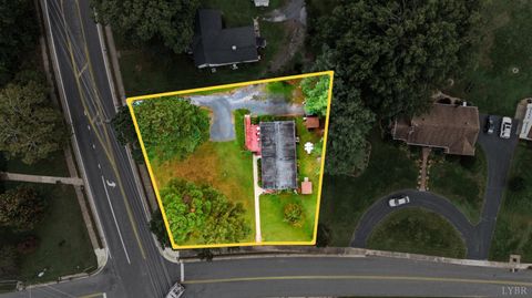 Tiny photo for 1289 Confederate Boulevard, Appomattox, VA 24522 (MLS # 362237)
