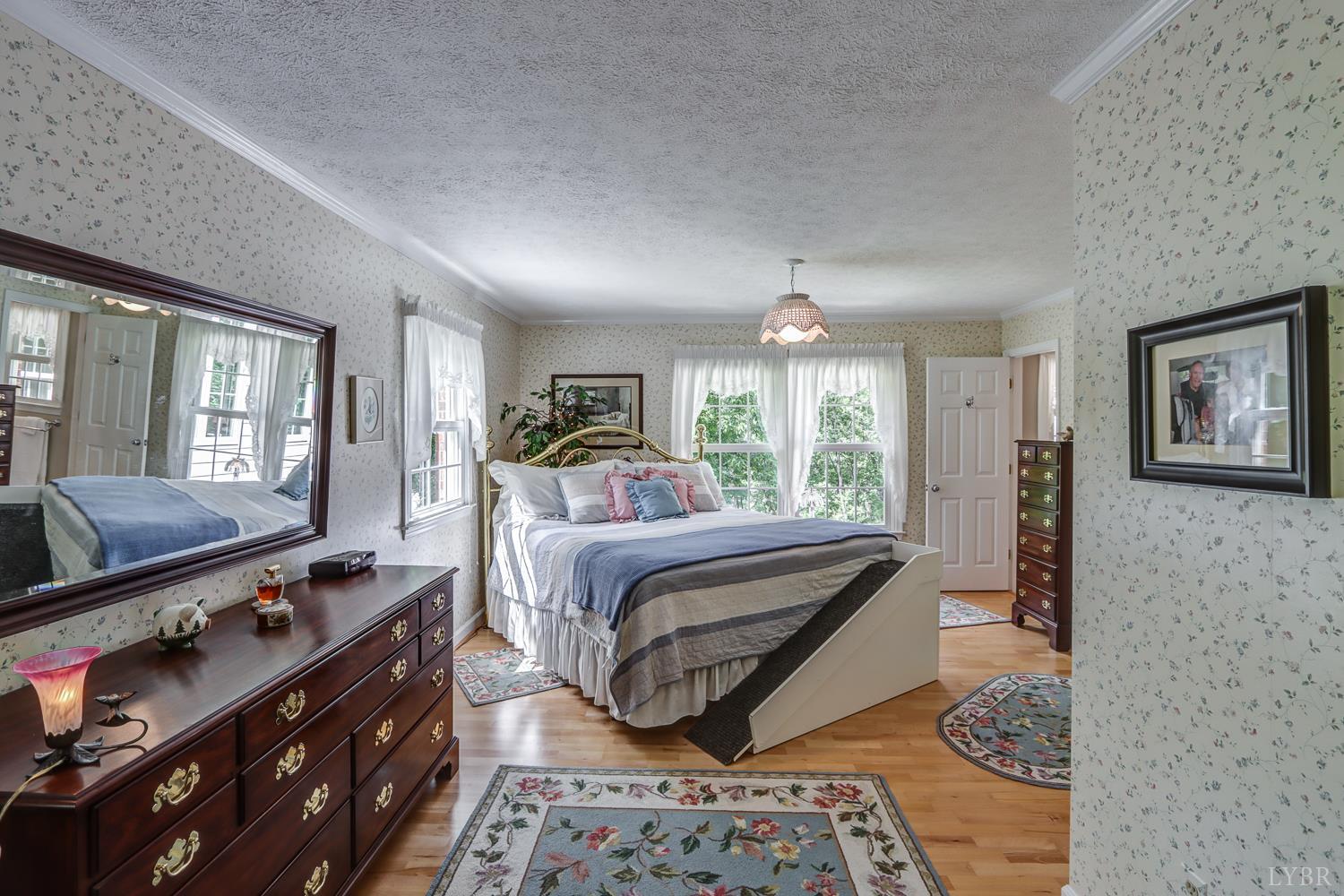 1146 Audubon Drive, Lynchburg, Virginia image 6