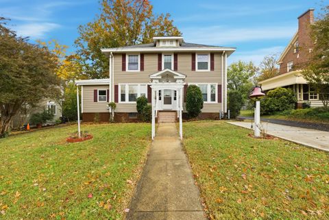 Tiny photo for 106 connecticut Avenue, Lynchburg, VA 24501 (MLS # 362589)
