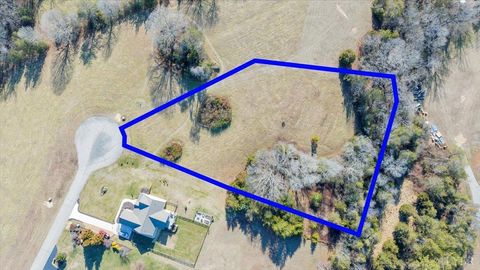 Tiny photo for 43 Halsey Court, Wirtz, VA 24184 (MLS # 364079)