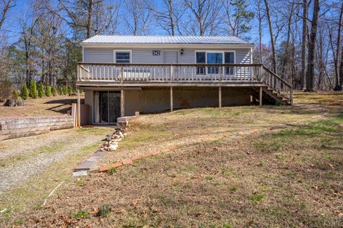 Tiny photo for 542 Lake Nelson Lane, Arrington, VA 22922 (MLS # 365158)