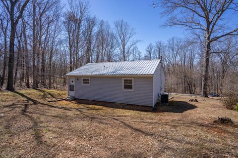 Tiny photo for 542 Lake Nelson Lane, Arrington, VA 22922 (MLS # 365158)