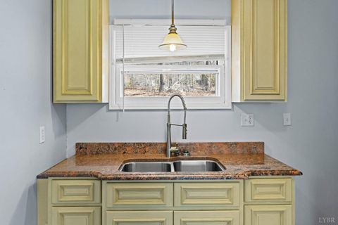 Tiny photo for 542 Lake Nelson Lane, Arrington, VA 22922 (MLS # 365158)