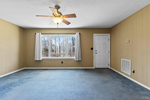 Tiny photo for 542 Lake Nelson Lane, Arrington, VA 22922 (MLS # 365158)