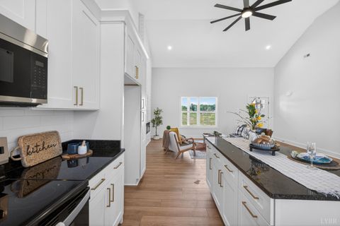 Tiny photo for 56 Shearwater Drive, Wirtz, VA 24184 (MLS # 366689)