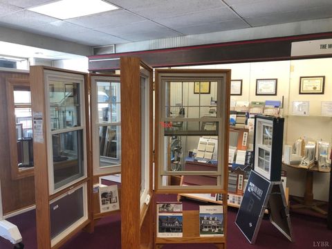 Tiny photo for 5218 Fort Avenue, Lynchburg, VA 24502 (MLS # 364422)