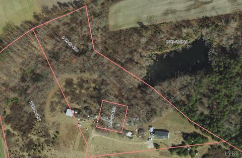Tiny photo for 6956 Climax Rd Rd, Gretna, VA 24557 (MLS # 365799)