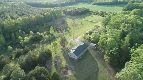 Tiny photo for 6956 Climax Rd Rd, Gretna, VA 24557 (MLS # 365799)