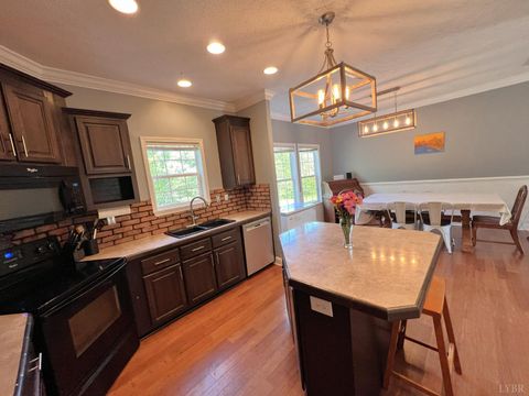 Tiny photo for 6956 Climax Rd Rd, Gretna, VA 24557 (MLS # 365799)