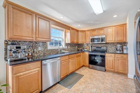 Tiny photo for 7915 Lanasey Drive, Roanoke, VA 24019 (MLS # 363834)