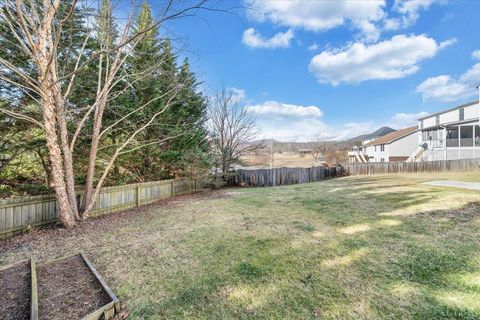 Tiny photo for 7915 Lanasey Drive, Roanoke, VA 24019 (MLS # 363834)