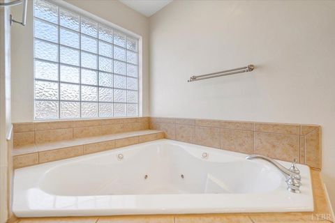 Tiny photo for 7915 Lanasey Drive, Roanoke, VA 24019 (MLS # 363834)