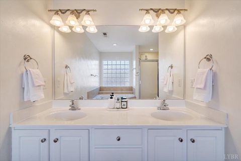 Tiny photo for 7915 Lanasey Drive, Roanoke, VA 24019 (MLS # 363834)