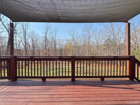 Tiny photo for 570 Kentmoor Farm Rd Rd, Madison Heights, VA 24572 (MLS # 365016)