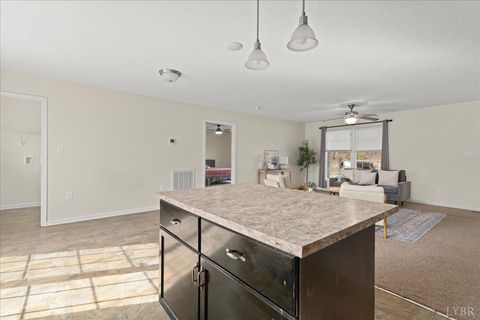 Tiny photo for 570 Kentmoor Farm Rd Rd, Madison Heights, VA 24572 (MLS # 365016)