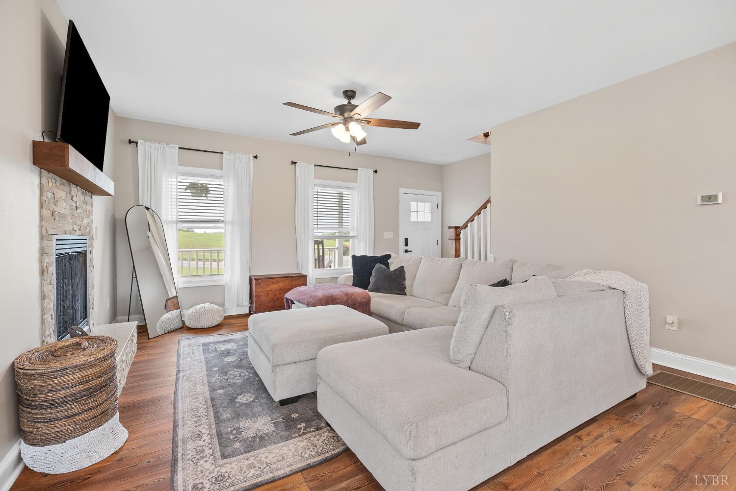 972 Joco Lane, Moneta, Virginia image 6