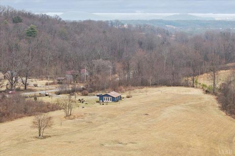 Tiny photo for 7392 Peaks Road, Bedford, VA 24523 (MLS # 364675)