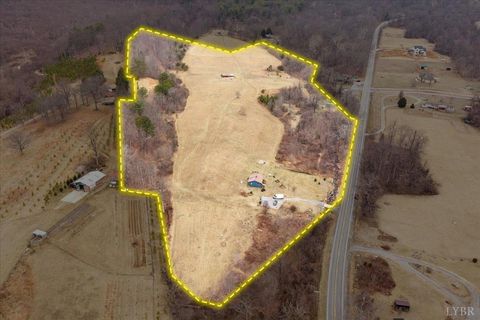 Tiny photo for 7392 Peaks Road, Bedford, VA 24523 (MLS # 364675)
