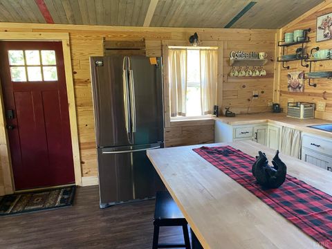 Tiny photo for 7392 Peaks Road, Bedford, VA 24523 (MLS # 364675)